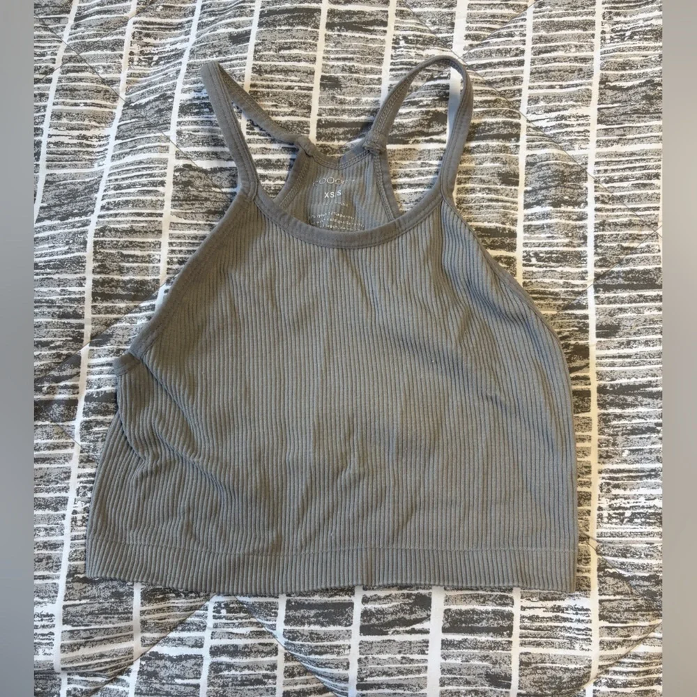 Gray Ribbed Tank Top - Picture 1 of 2